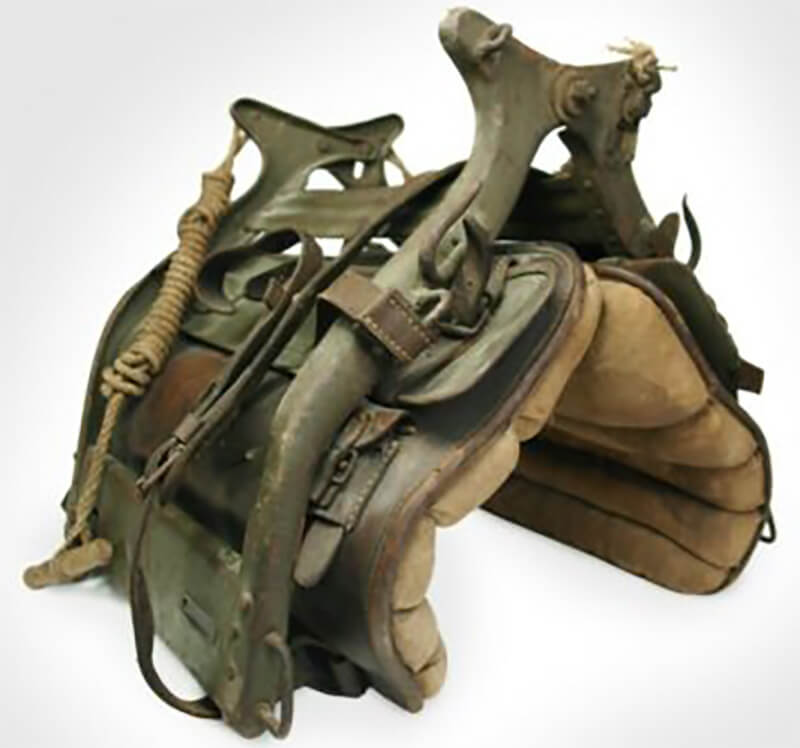 Packing Saddle