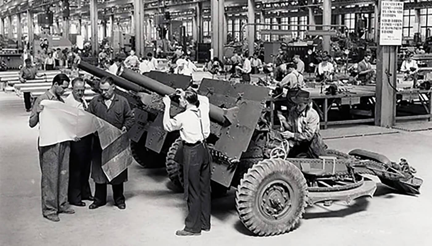 25 pounder production line