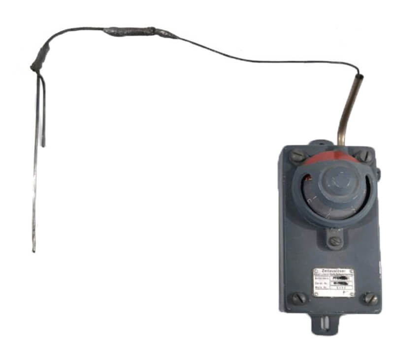 Zeitauslöser für Lastenfallschirm 