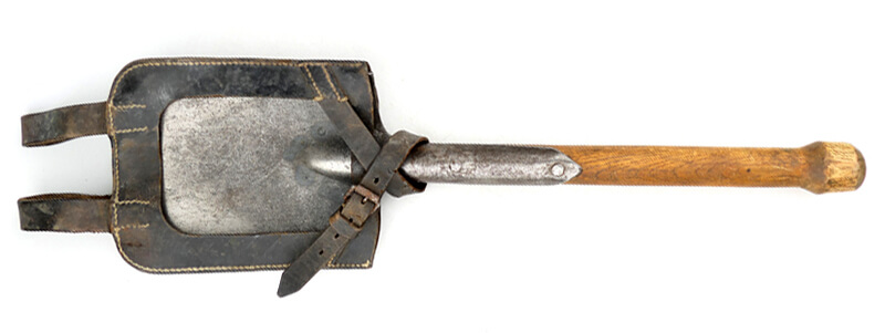 Spaten mit Spatentaschen