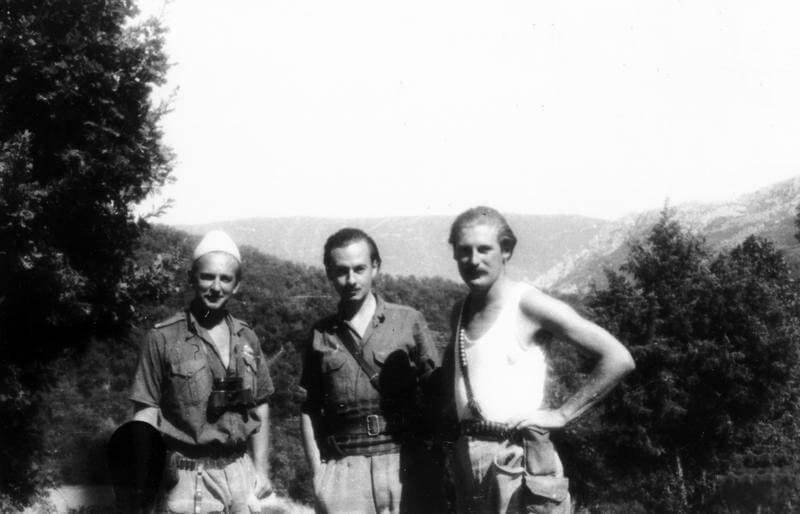 SERVICE OF MAJOR DAVID SMILEY WITH SPECIAL OPERATIONS EXECUTIVE (SOE) IN ALBANIA, 1943 -    1944. (HU 64956) Second mission: Major David Smiley, Captain Julian Amery and Colonel Billy McLean at Mal i Bardhe, September 1944. Copyright: ý IWM. Original Source: http://www.iwm.org.uk/collections/item/object/205061158