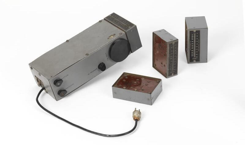 Miniature Communications Receiver 1