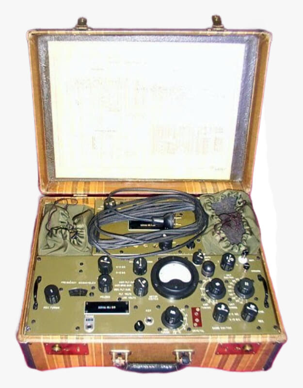 AN/PRC-l Radio