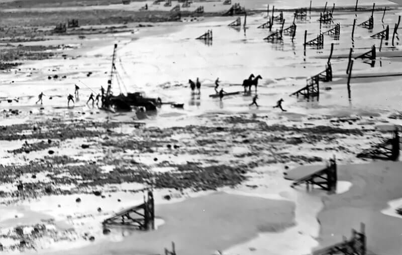 German soldiers working on beach defences.