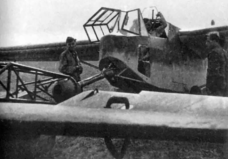 This image shows a close view of the rigid, non-flexible towing system.