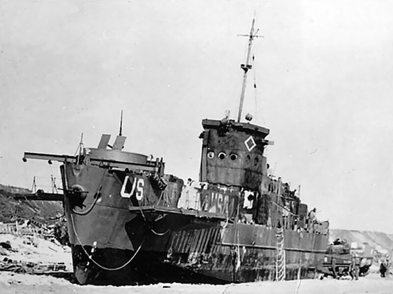 LCI,(L) 92 stranded on the beach of Normandy.